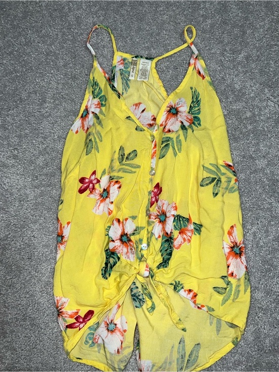 Tops - Yellow Floral Button-Front Tie-Hem Cami Top